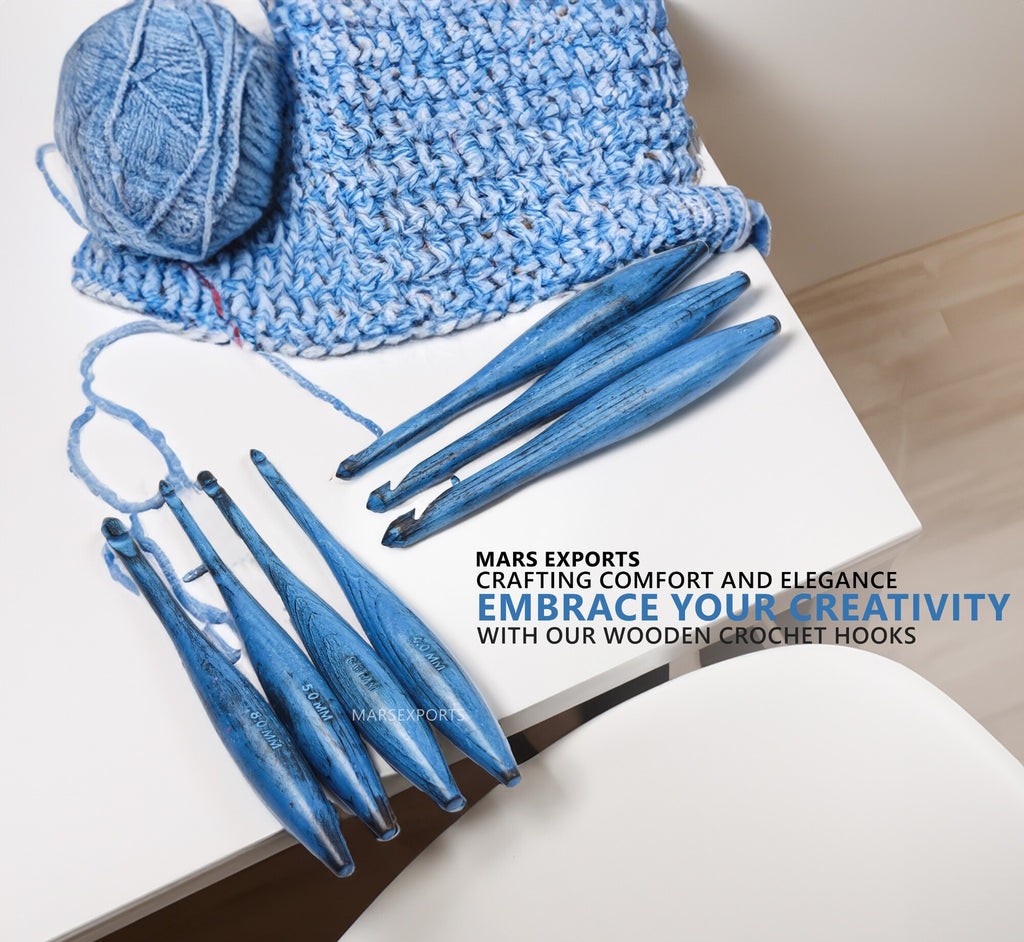 7-Piece Wooden Crochet Hook Set – Dolphin Design, Antique Blue